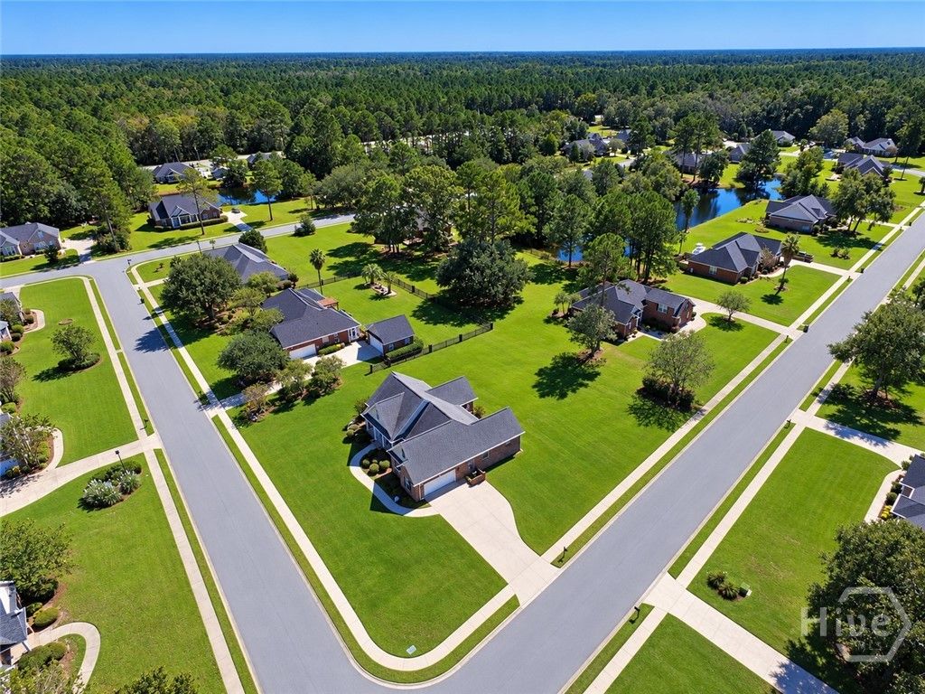 Image 55 of property listing at 75 Brigham Lane, Richmond Hill, GA 31324