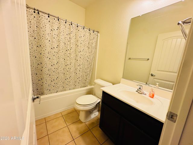 5307 W LYDIA Lane, Laveen, AZ 85339