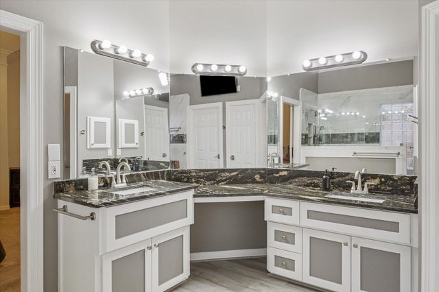 2905 Cedar Ridge Trail, Friendswood, TX 77546