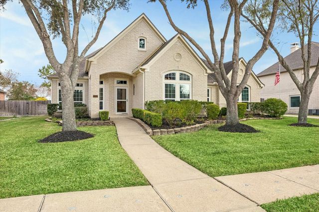 2905 Cedar Ridge Trail, Friendswood, TX 77546