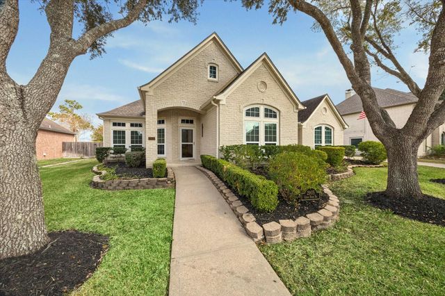 2905 Cedar Ridge Trail, Friendswood, TX 77546