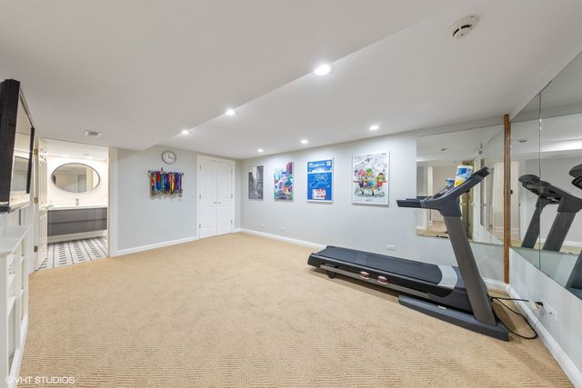 28 S Clay Street, Hinsdale, IL 60521