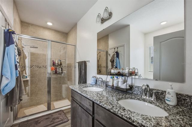 670 NW 243RD TERRACE, Newberry, FL 32669
