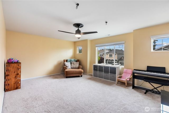 18929 110th Avenue Ct E, Puyallup, WA 98374