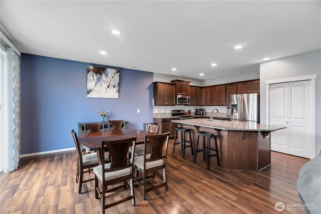18929 110th Avenue Ct E, Puyallup, WA 98374