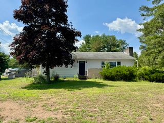 187 Fox Farm Road, Plattsburgh, NY 12901