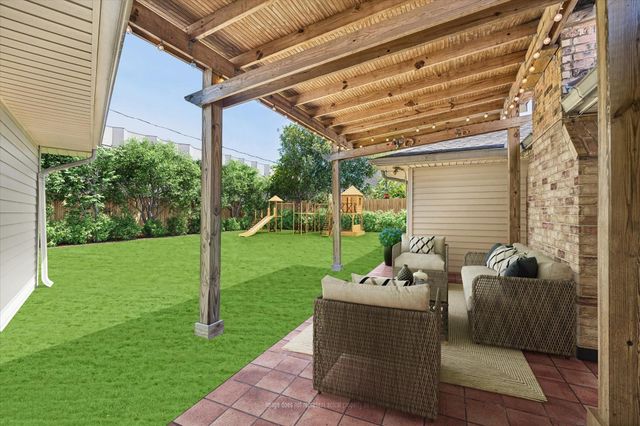 818 Olney Oak Drive, Houston, TX 77079