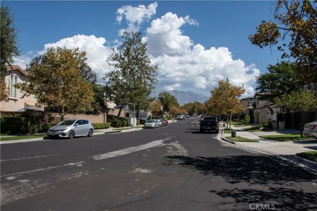 33333 Wallace, Yucaipa, CA 92399
