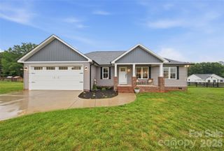 2343 Shoal Road, Crouse, NC 28033