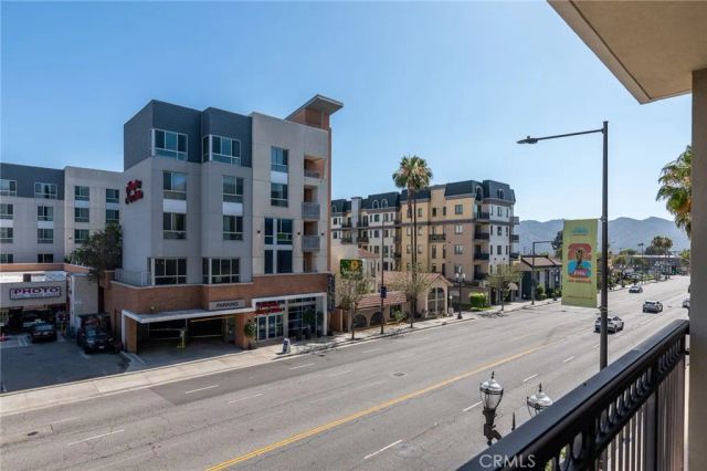 268 Caruso Avenue, Glendale, CA 91210