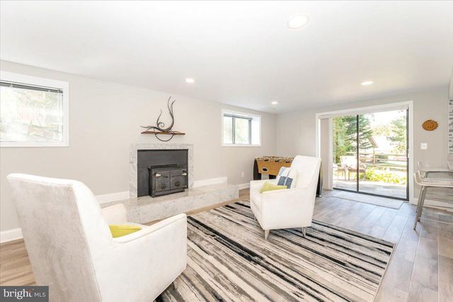 20528 ASPENWOOD LN, Montgomery Village, MD 20886