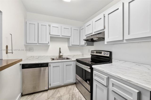 4174 Inverrary Drive 706, Lauderhill, FL 33319