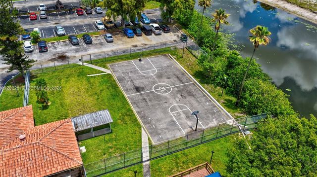4174 Inverrary Drive 706, Lauderhill, FL 33319