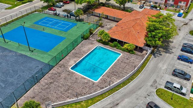 4174 Inverrary Drive 706, Lauderhill, FL 33319
