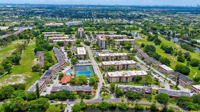 4174 Inverrary Drive 706, Lauderhill, FL 33319
