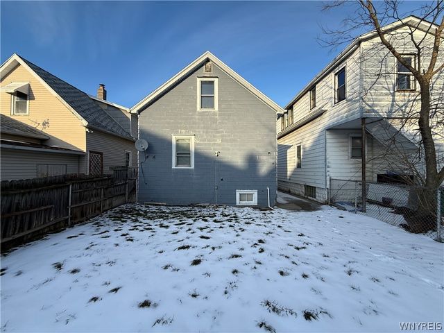228 Newfield Street, Buffalo, NY 14207