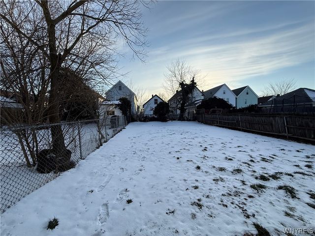 228 Newfield Street, Buffalo, NY 14207