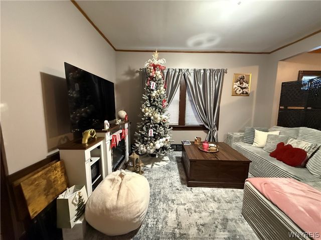 228 Newfield Street, Buffalo, NY 14207