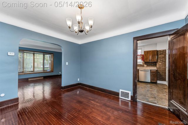 11319 Seminole, Redford Charter Township, MI 48239