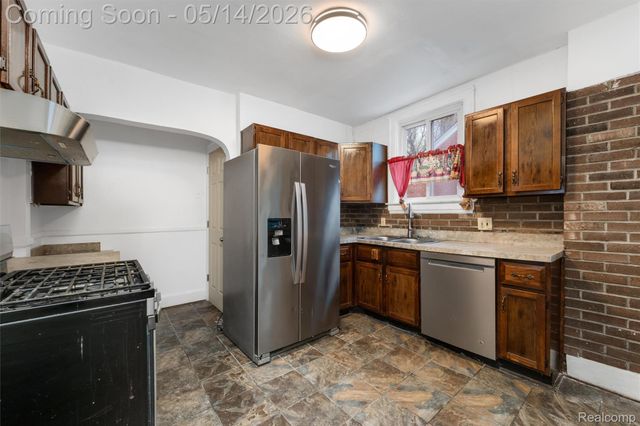 11319 Seminole, Redford Charter Township, MI 48239