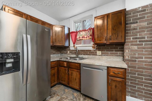 11319 Seminole, Redford Charter Township, MI 48239