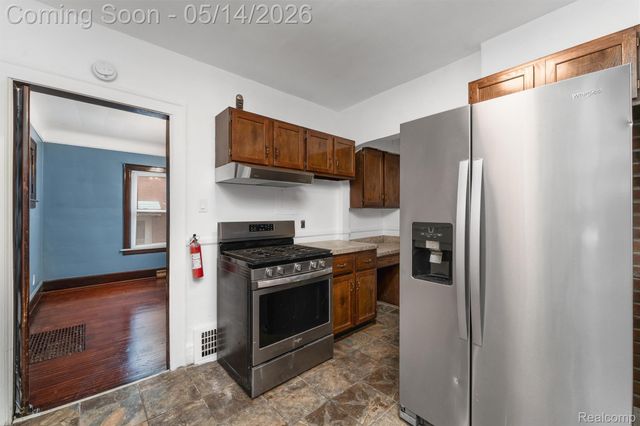 11319 Seminole, Redford Charter Township, MI 48239