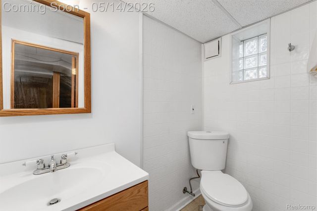 11319 Seminole, Redford Charter Township, MI 48239
