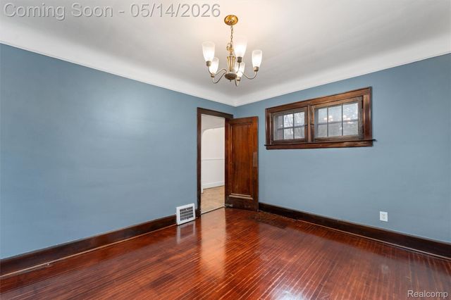 11319 Seminole, Redford Charter Township, MI 48239