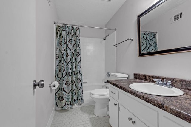 2572 ACHAEAN AVE, Memphis, TN 38127