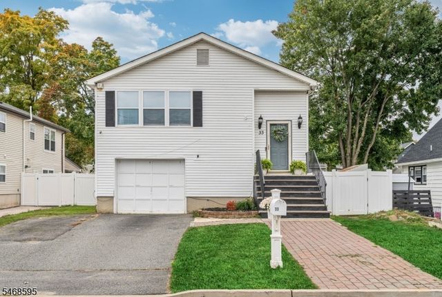 33 Ballston St, Bloomingdale Boro, NJ 07403