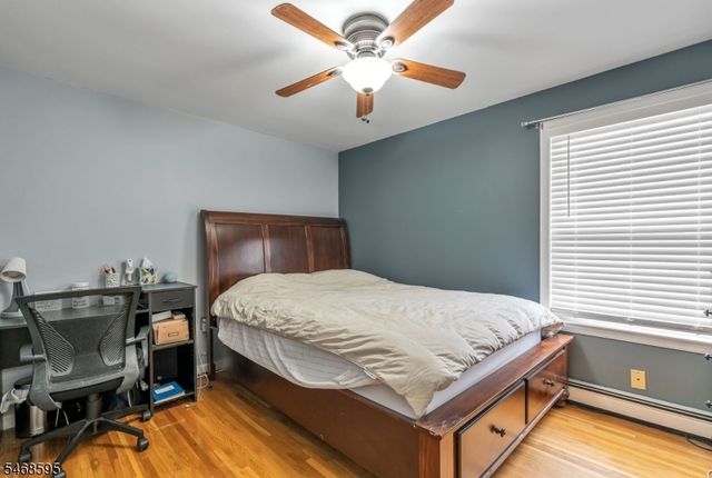 33 Ballston St, Bloomingdale Boro, NJ 07403