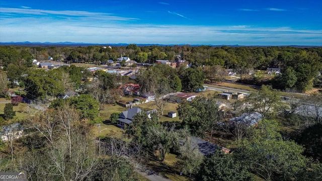 362 Sims Street, Maysville, GA 30558