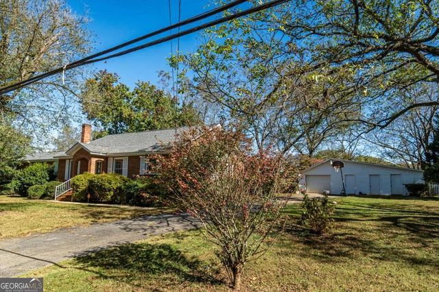 362 Sims Street, Maysville, GA 30558