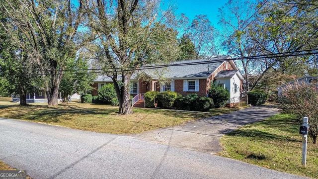 362 Sims Street, Maysville, GA 30558