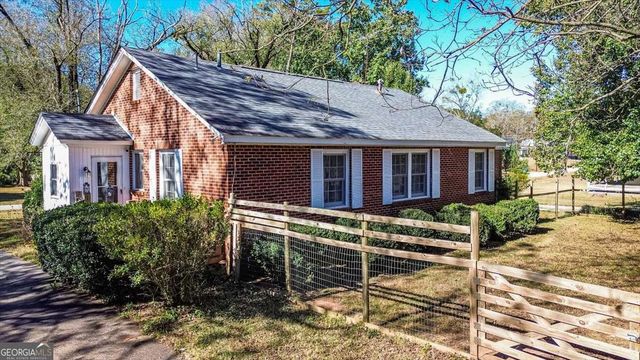 362 Sims Street, Maysville, GA 30558