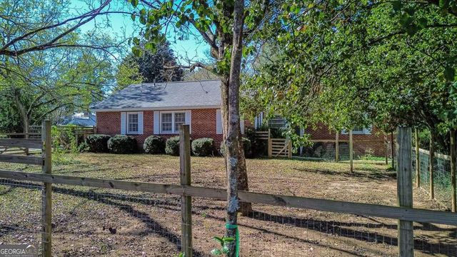 362 Sims Street, Maysville, GA 30558