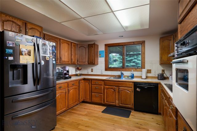 4913 Itana Circle, Bozeman, MT 59715