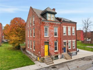 1532 Marquis Way, Manchester, PA 15212