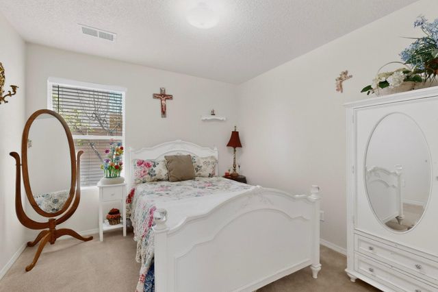 10631 Big Springs Street SW, Albuquerque, NM 87121