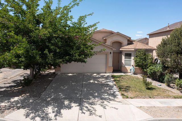 10631 Big Springs Street SW, Albuquerque, NM 87121