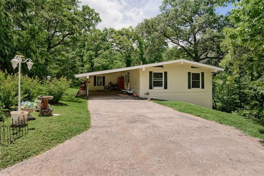 3 Richmond Lane, Bella Vista, AR 72714
