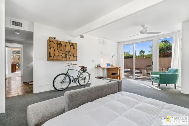 360 Cabrillo Road 218, Palm Springs, CA 92262