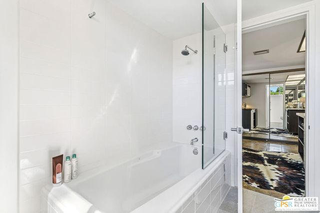 360 Cabrillo Road 218, Palm Springs, CA 92262