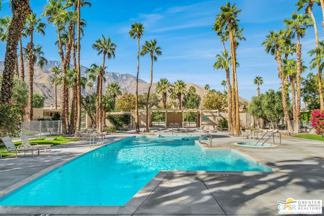 360 Cabrillo Road 218, Palm Springs, CA 92262