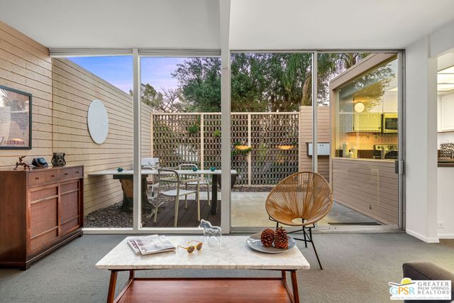 360 Cabrillo Road 218, Palm Springs, CA 92262