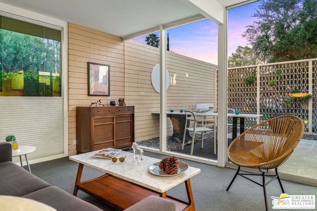 360 Cabrillo Road 218, Palm Springs, CA 92262