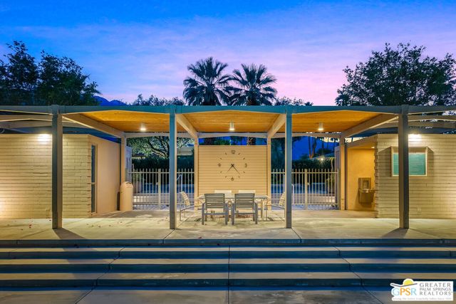 360 Cabrillo Road 218, Palm Springs, CA 92262