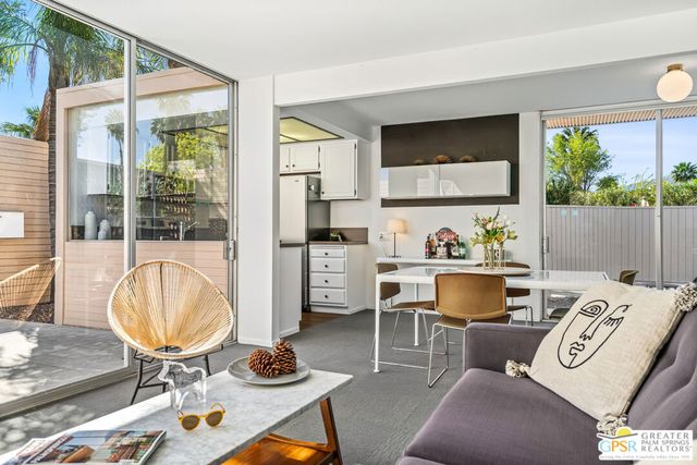 360 Cabrillo Road 218, Palm Springs, CA 92262