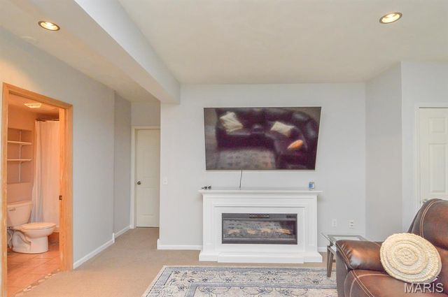 6915 Gebhart Lane, Edwardsville, IL 62025