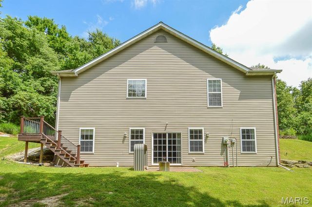6915 Gebhart Lane, Edwardsville, IL 62025